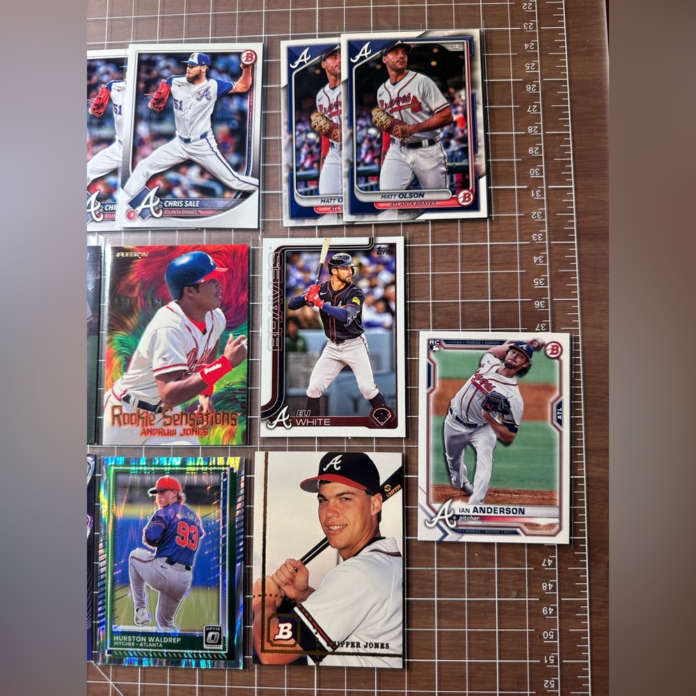 Atlanta Braves Baseball Card Collection 🔥 - Picture 3 of 3